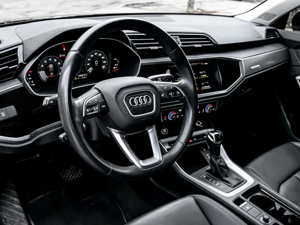 Audi Q3 45 TFSI* Quattr�* ���������* (���� �� ��) | Mobile.bg � ����������� 5