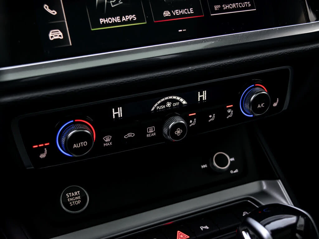 Audi Q3 45 TFSI* Quattr�* ���������* (���� �� ��) | Mobile.bg � ����������� 12