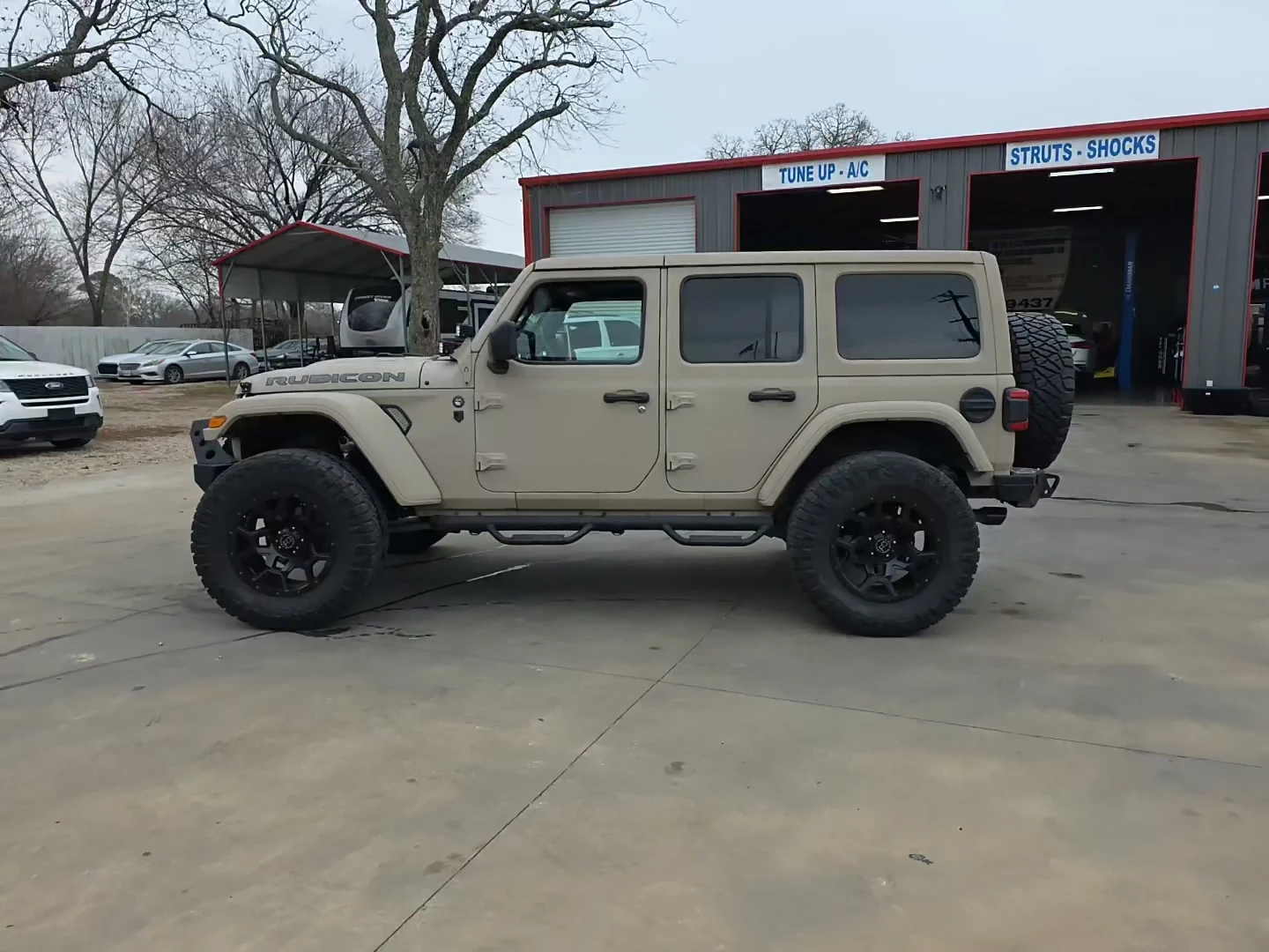 Jeep Wrangler Unlimited Rubicon - изображение 4