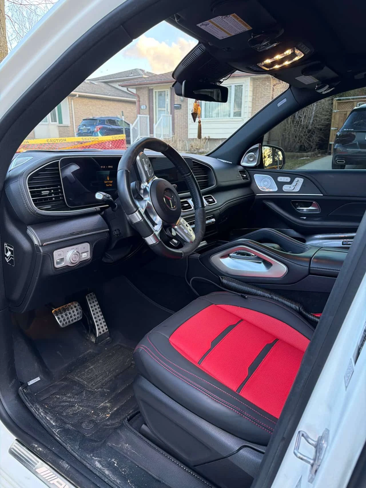 Mercedes-Benz GLE 53 4MATIC  * CARFAX * DISTRONIC PLUS * ВЪЗДУШНО * , снимка 6 - Автомобили и джипове - 53823451