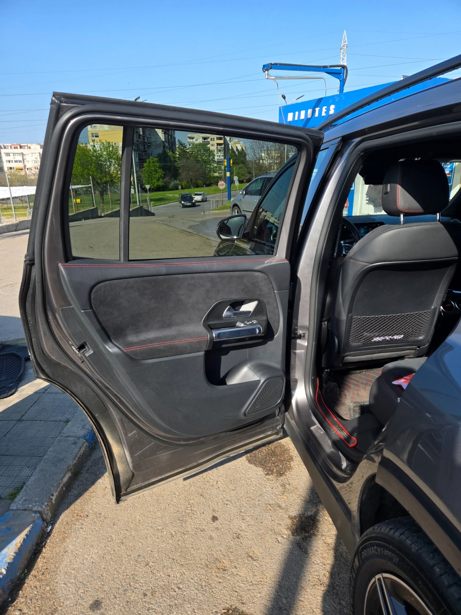 Mercedes-Benz GLB 200 | Mobile.bg � ����������� 9