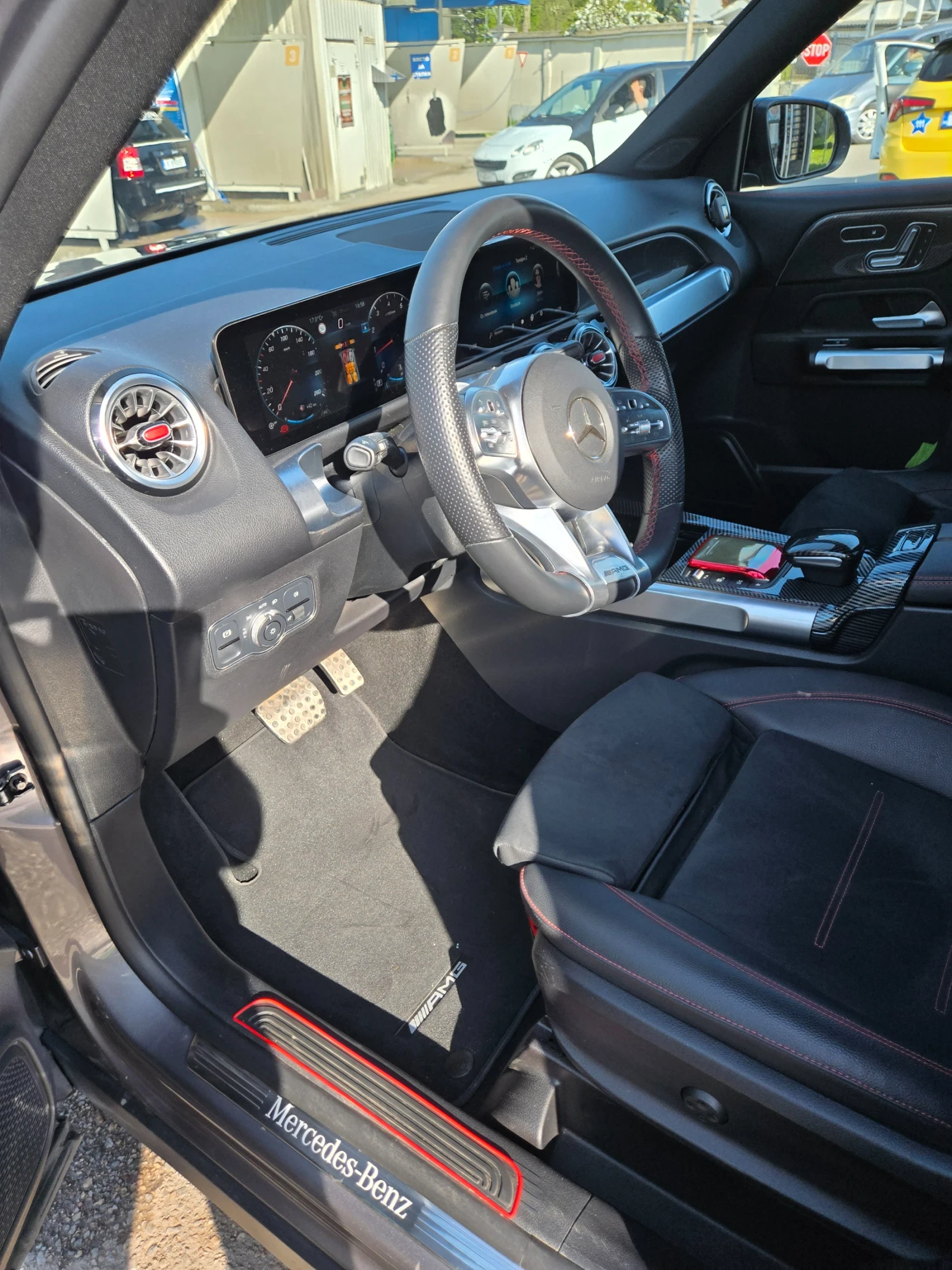 Mercedes-Benz GLB 200, снимка 6 - Автомобили и джипове - 54229500