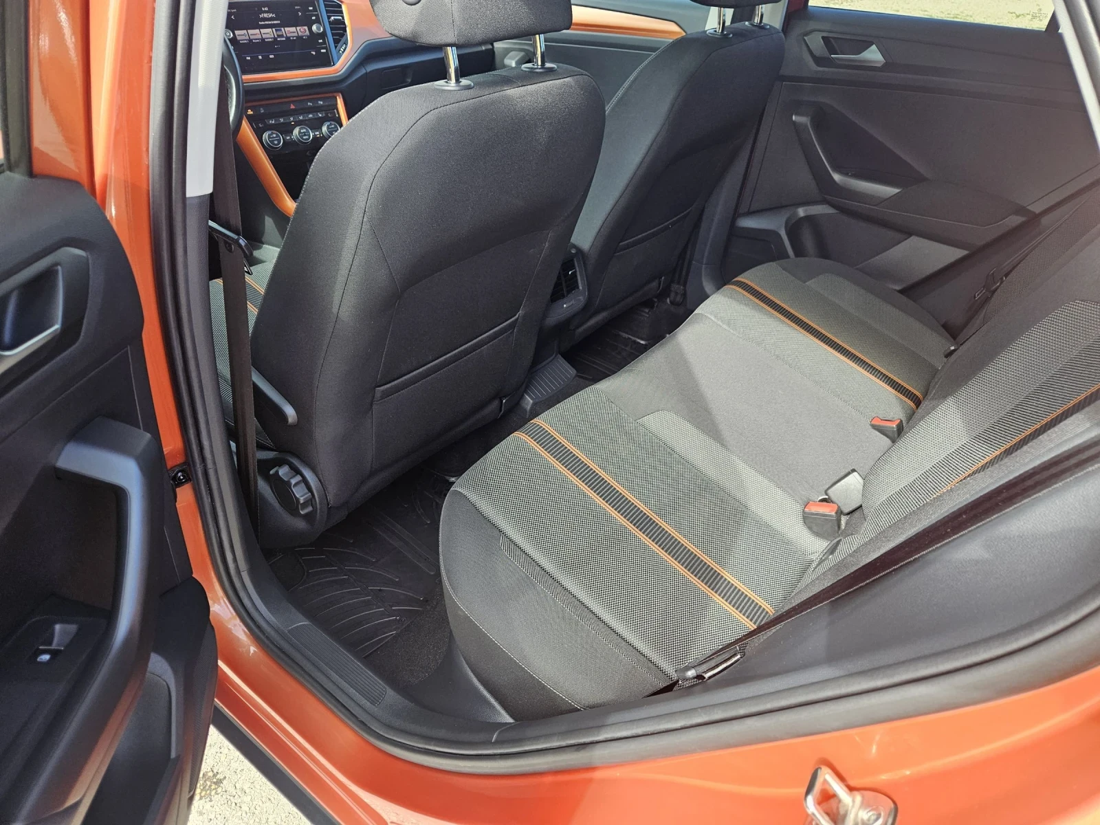 VW T-Roc 2.0 tdi  R-LINE DIGITAL | Mobile.bg � ����������� 10