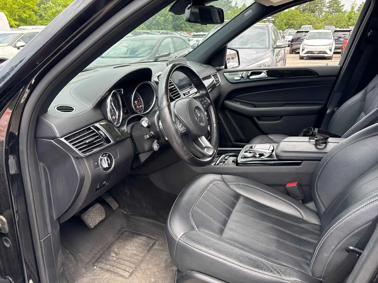 Mercedes-Benz GLS * 450 * CARFAX * БЕЗ ПЪРВОНАЧАЛНА ВНОСКА, снимка 5 - Автомобили и джипове - 55343846