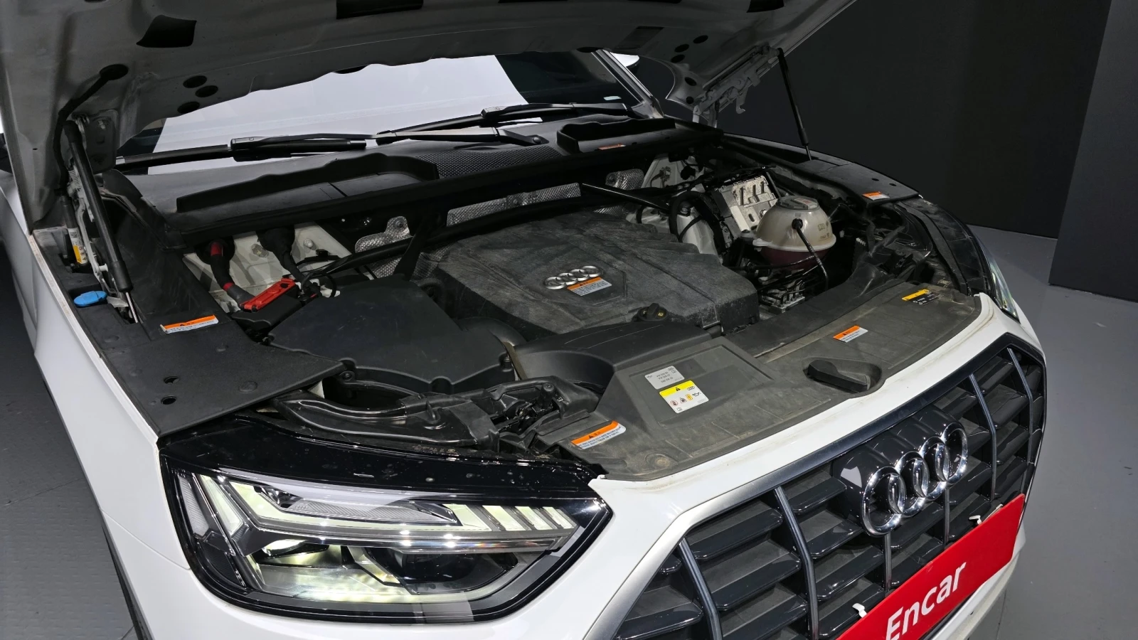 Audi Q5, снимка 3 - Автомобили и джипове - 55524406