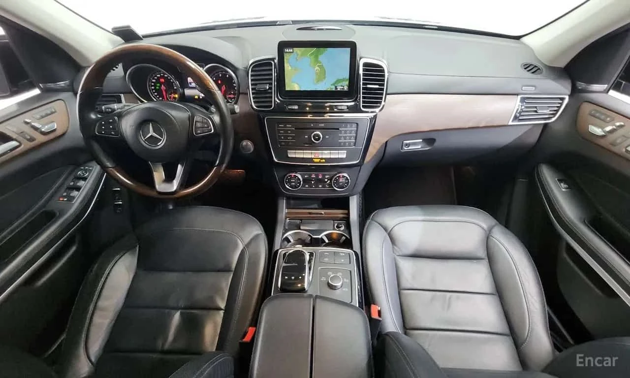 Mercedes-Benz GLS * GLS500 4MATIC * ЦЕНА ДО БГ, снимка 7 - Автомобили и джипове - 55630053