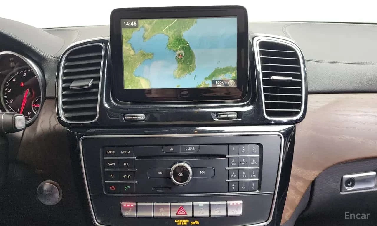 Mercedes-Benz GLS * GLS500 4MATIC * ЦЕНА ДО БГ, снимка 15 - Автомобили и джипове - 55630053