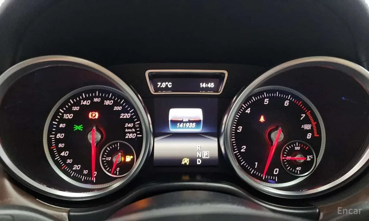 Mercedes-Benz GLS * GLS500 4MATIC * ЦЕНА ДО БГ, снимка 8 - Автомобили и джипове - 55630053