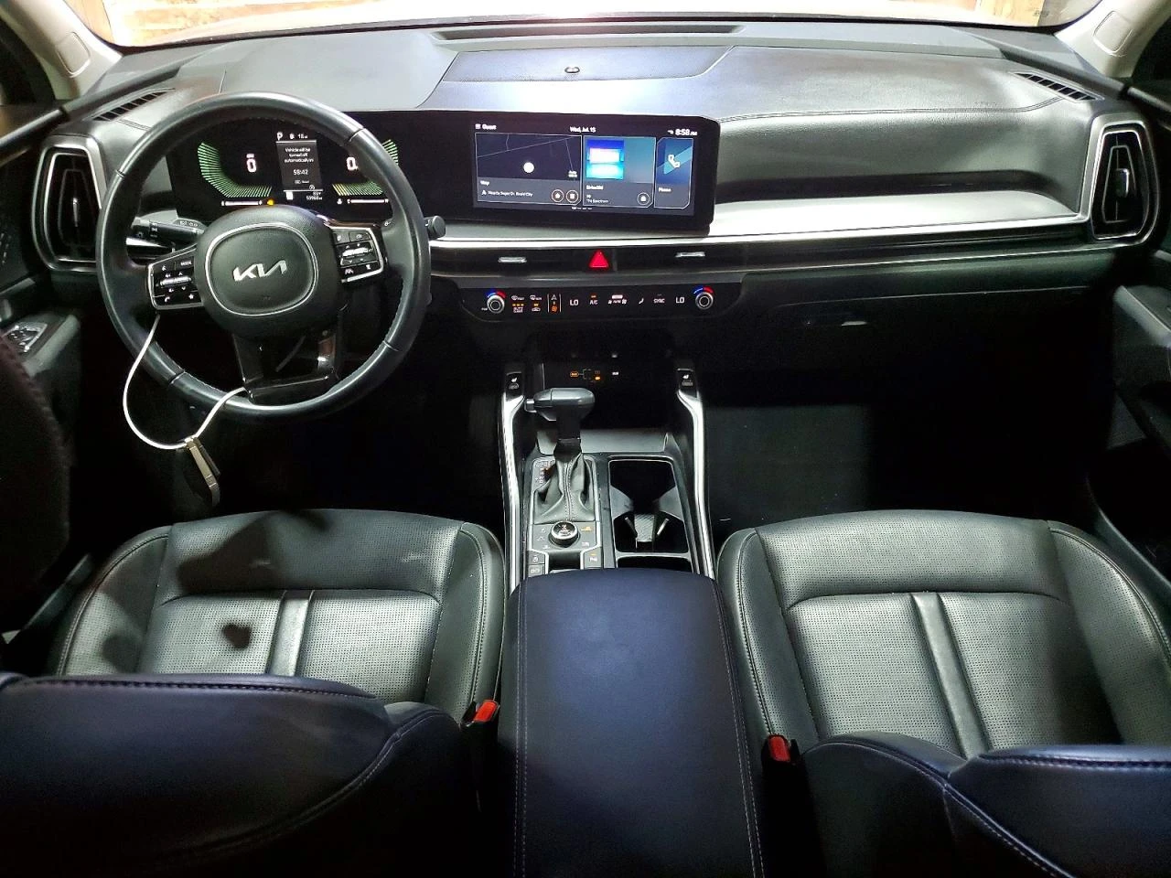 Kia Sorento 2.5l S, снимка 8 - Автомобили и джипове - 55932363