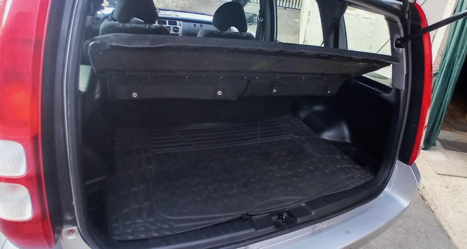 Honda Hr-v, снимка 8 - Автомобили и джипове - 56112182