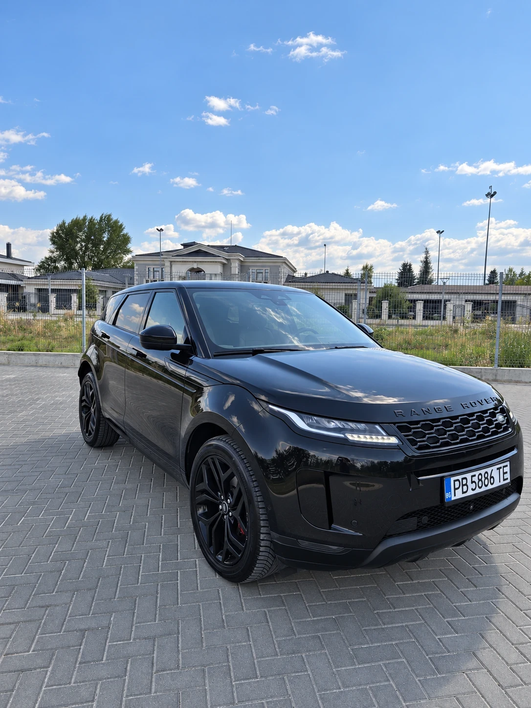 Land Rover Evoque, снимка 3 - Автомобили и джипове - 56576470