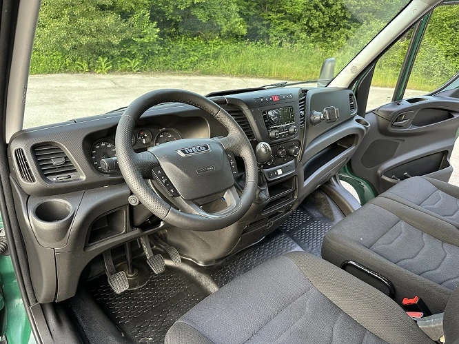 Iveco 35S18 3.0L* * * 4.10  | Mobile.bg   11
