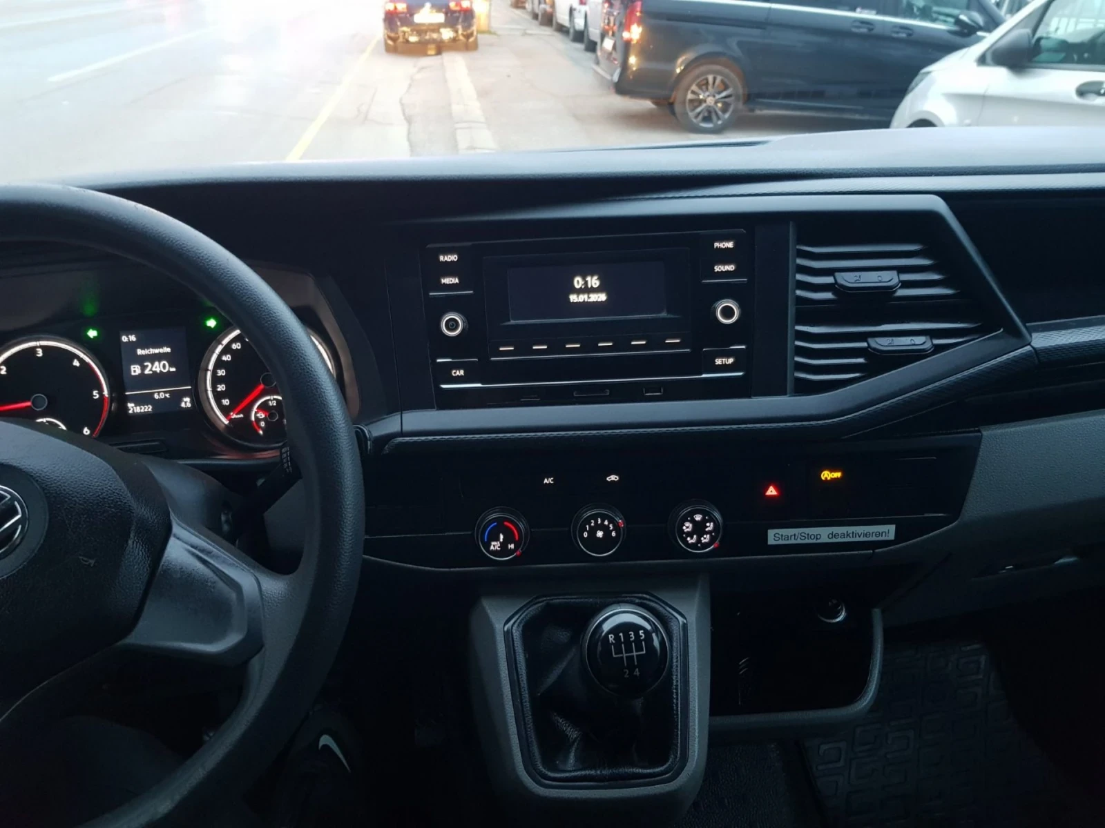 VW Transporter 2.0TDI, снимка 5 - Бусове и автобуси - 53953077