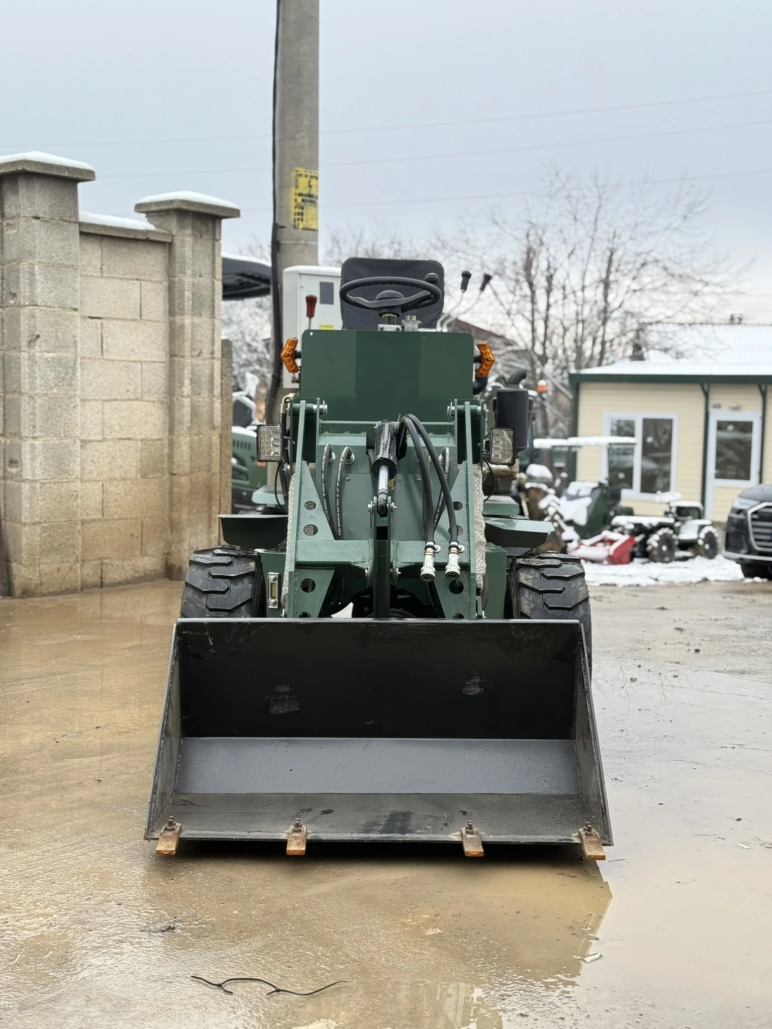 Мини челни товарачи Atlas Copco Muller L0.8 Водно Охлаждане Гаранция - изображение 3