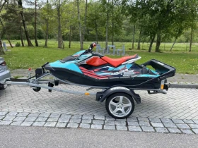      Bombardier Sea Doo SPARK TRIXX