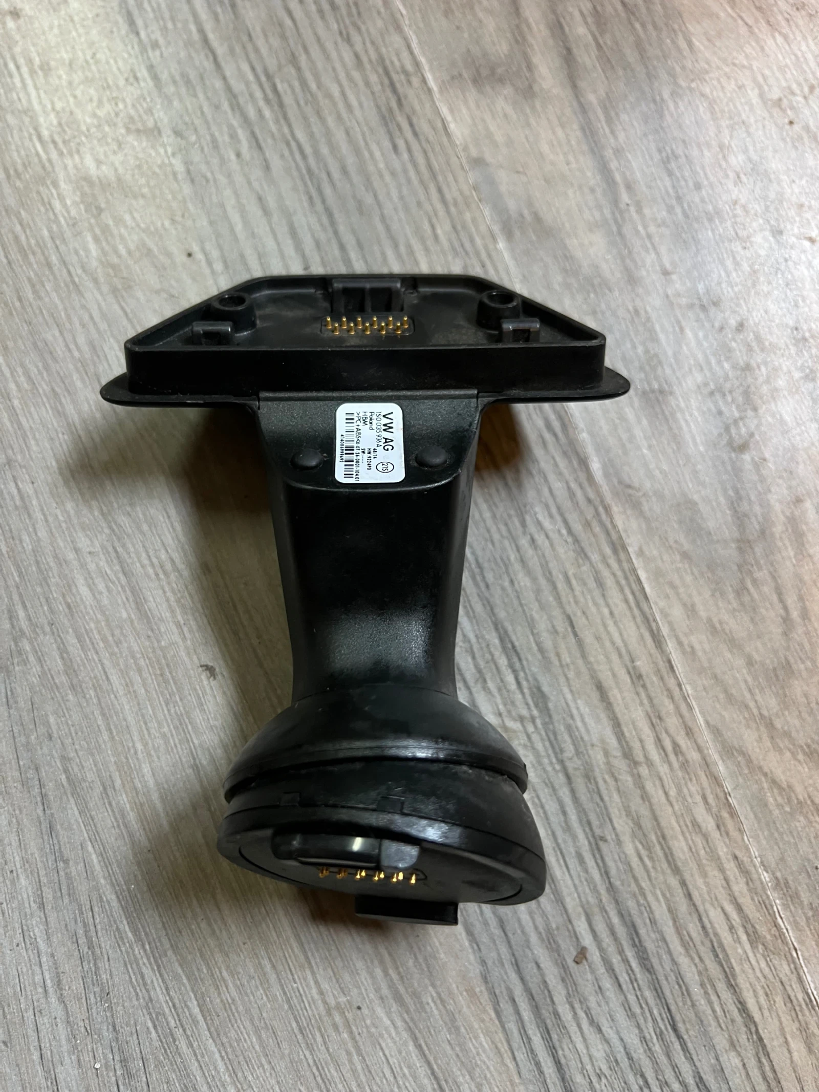 1S0035936A    VW UP SKODA CITIGO SEAT MI 1S0035936A | Mobile.bg   1