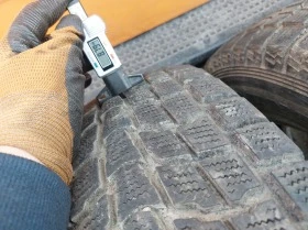 Гуми Зимни 265/65R17, снимка 4