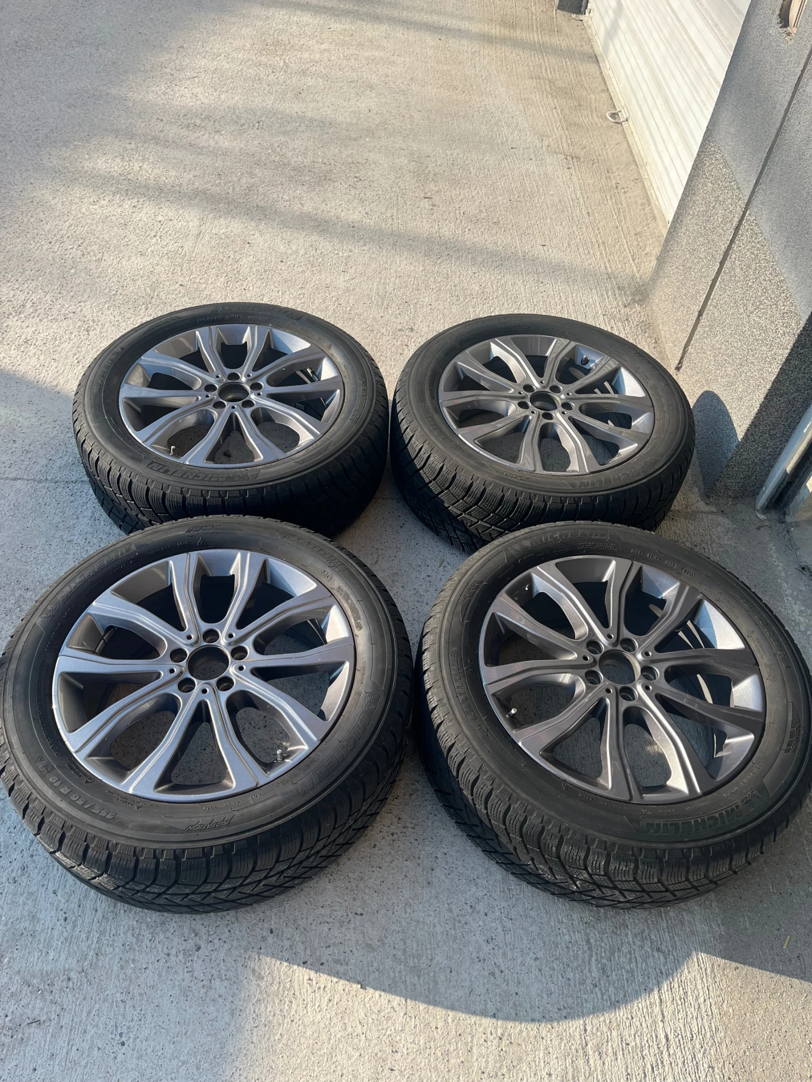 Гуми с джанти Michelin 255/50R19, снимка 2 - Гуми и джанти - 54123260