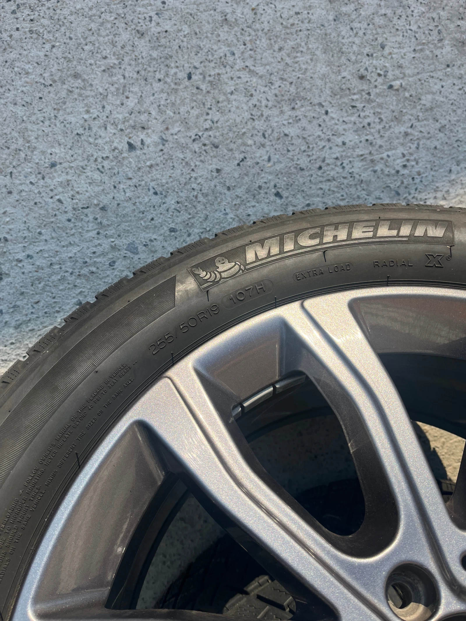 Гуми с джанти Michelin 255/50R19, снимка 8 - Гуми и джанти - 54123260