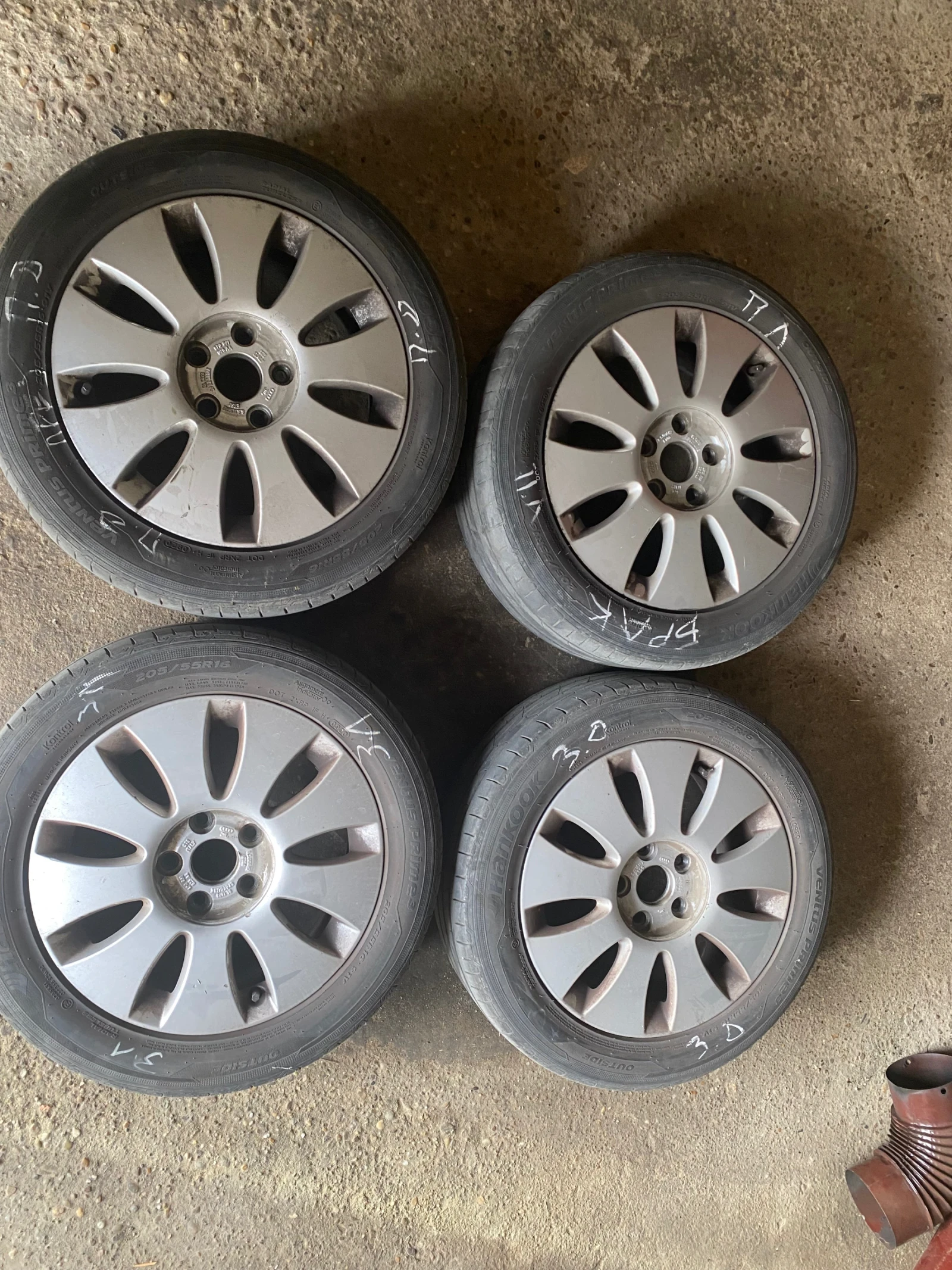 Гуми с джанти Hankook 205/55R16, снимка 8 - Гуми и джанти - 54519159