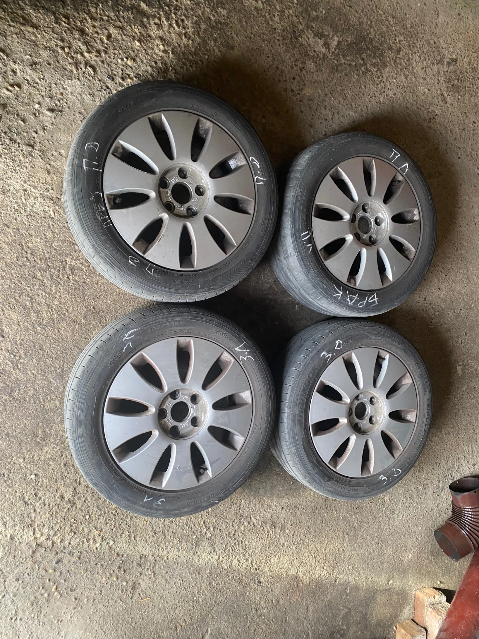 Гуми с джанти Hankook 205/55R16, снимка 9 - Гуми и джанти - 54519159