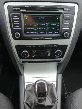 Skoda Octavia * SCOUT * 4X4 * XENON * ПОДГРЕВ * НАВИГАЦИЯ , снимка 9