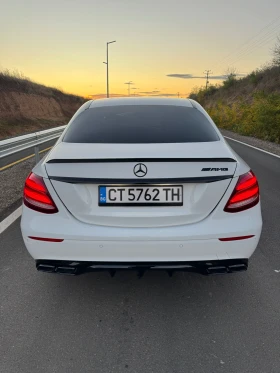 Обява за продажба на Mercedes-Benz E 220 Amg  63 pack ~38 888 лв. - изображение 5 | Auto.bg Обява за продажба на Mercedes-Benz E 220 Amg  63 pack ~38 888 лв. - изображение 5