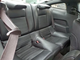 Ford Mustang 3.7L 6 Rear-wheel drive - 7400 € / 14473.14 лв. - 11916129 3