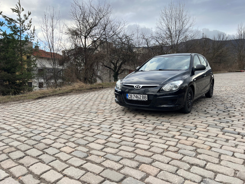 Hyundai I30 1.4i, снимка 2 - Автомобили и джипове - 45665827