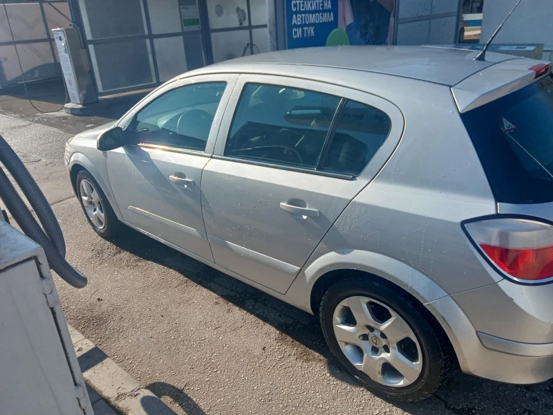 Opel Astra 1.6 газ/ бензин, снимка 5 - Автомобили и джипове - 44767470