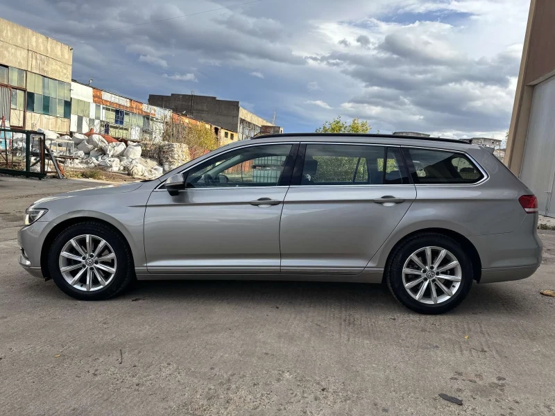 VW Passat, снимка 11 - Автомобили и джипове - 48134429