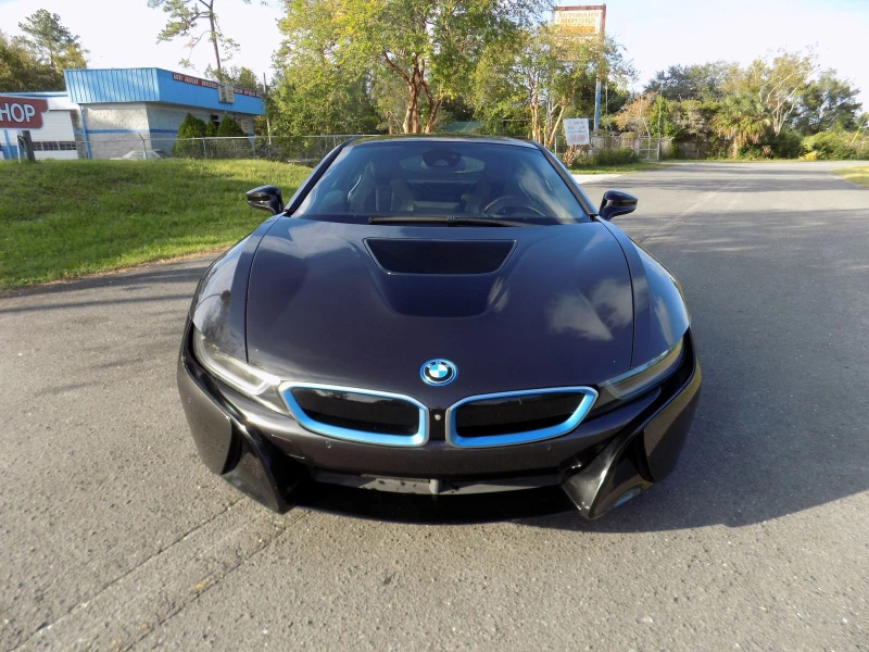 BMW i8 TERA WORLD, снимка 3 - Автомобили и джипове - 48664917