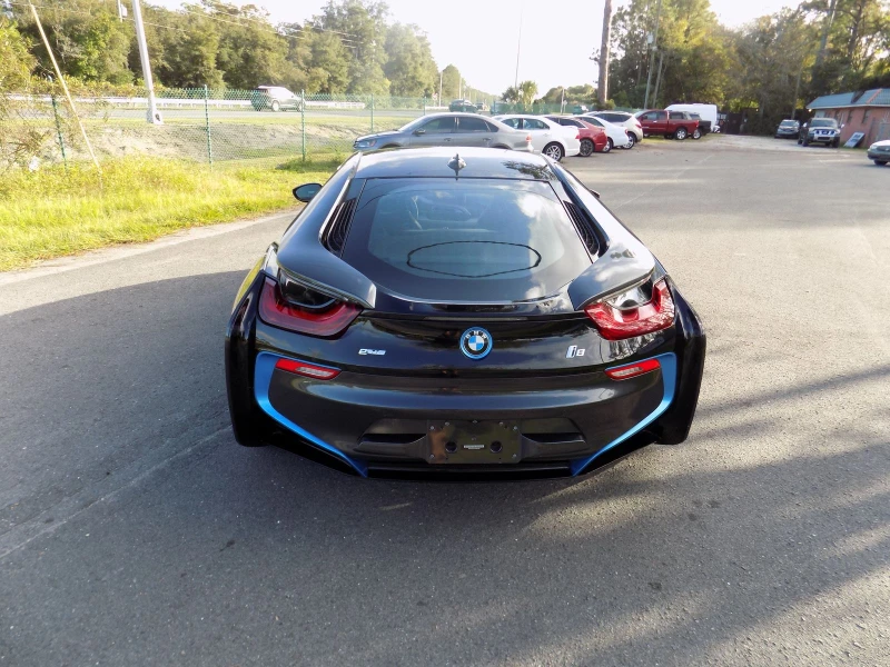 BMW i8 TERA WORLD, снимка 6 - Автомобили и джипове - 48664917