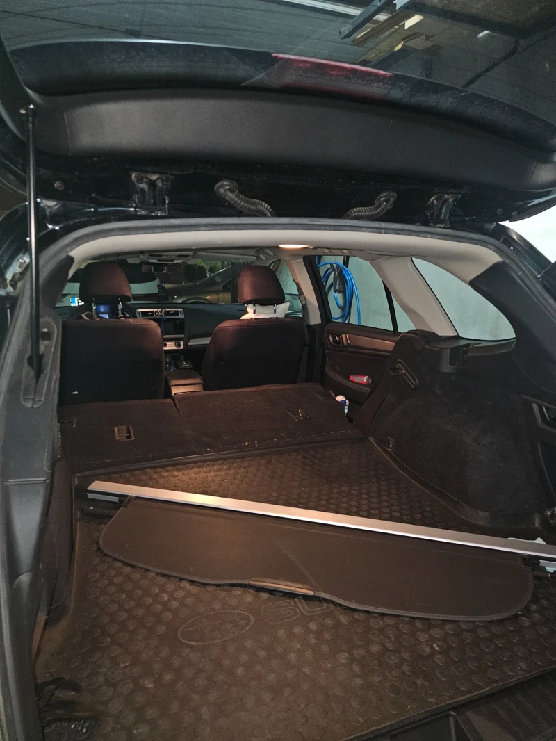 Subaru Outback, снимка 8 - Автомобили и джипове - 52505739