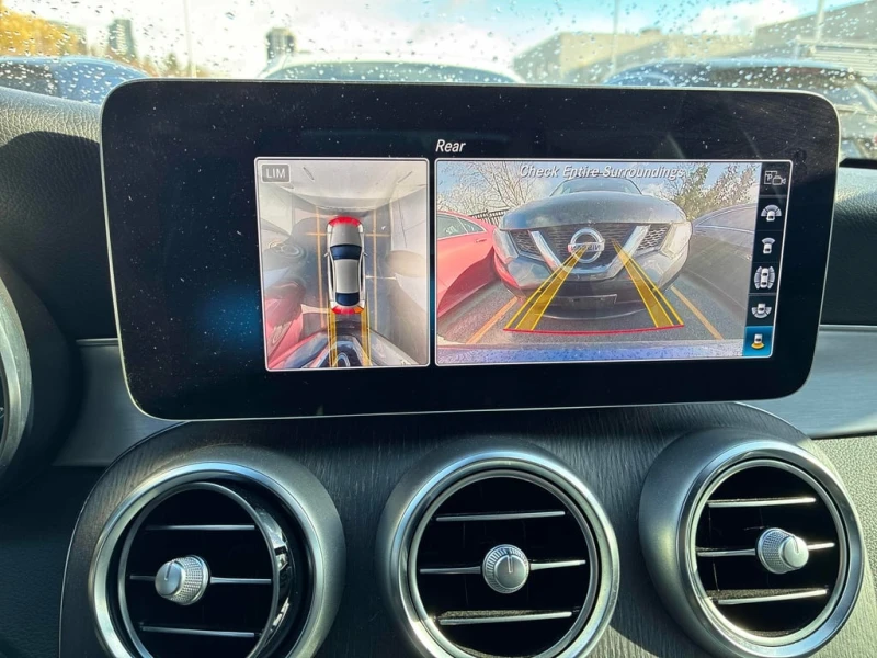 Mercedes-Benz C 300 * CARFAX * БЕЗ ПЪРВОНАЧАЛНА ВНОСКА, снимка 12 - Автомобили и джипове - 52670117