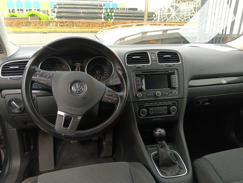 VW Golf Variant 5, снимка 8 - Автомобили и джипове - 52776172