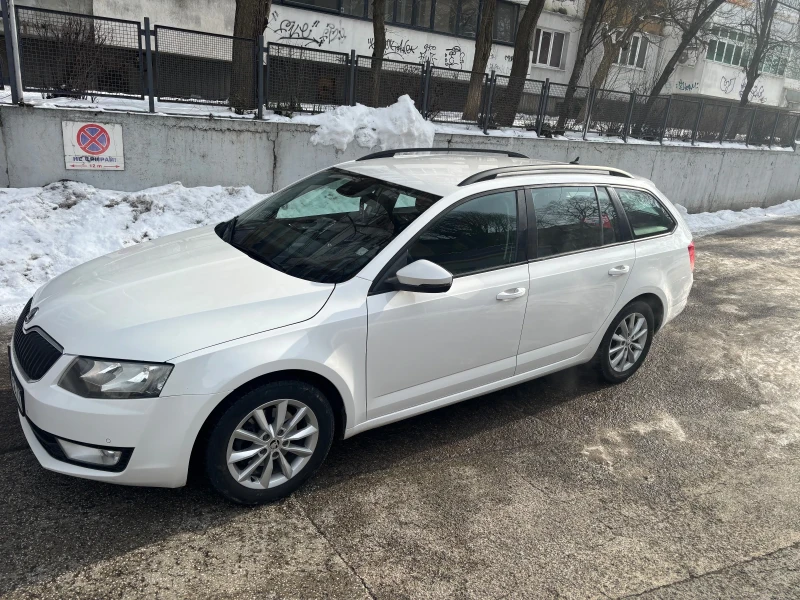 Skoda Octavia G-TEC, снимка 2 - Автомобили и джипове - 53174518