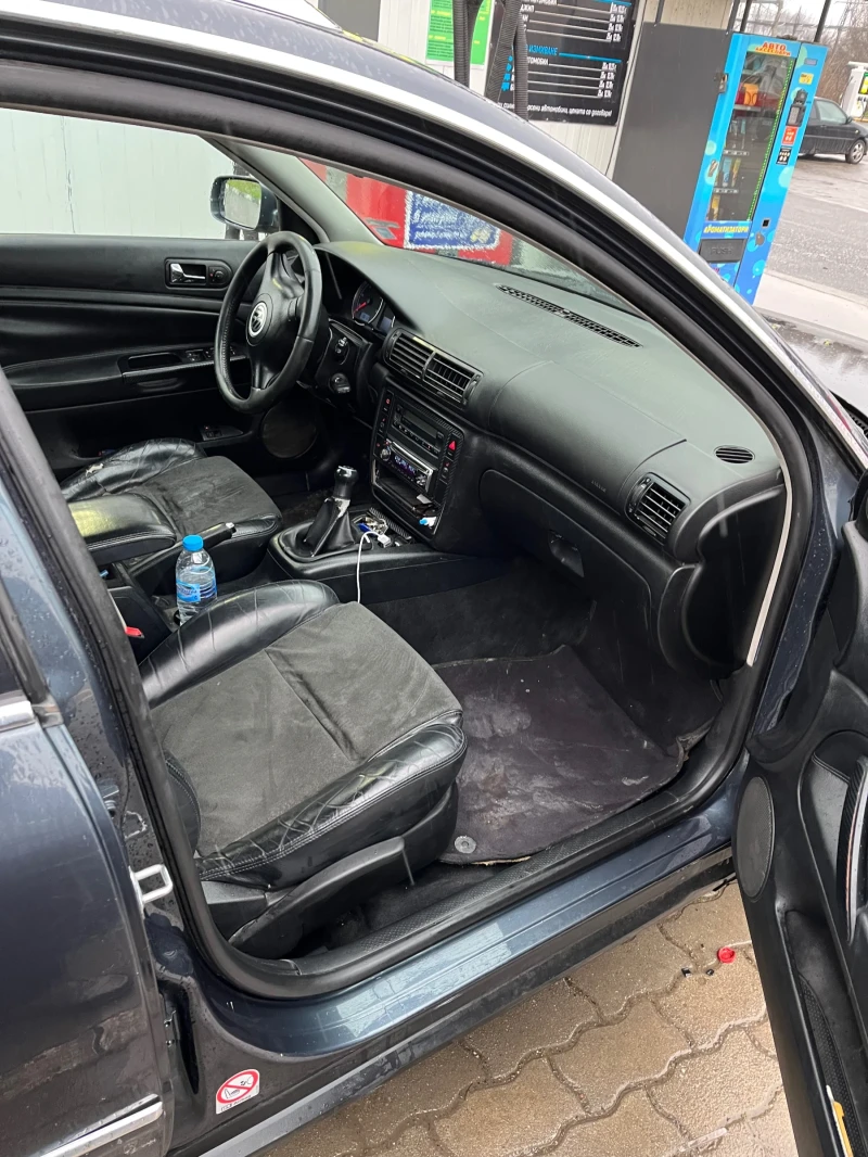 VW Passat 1.9, снимка 9 - Автомобили и джипове - 53417046