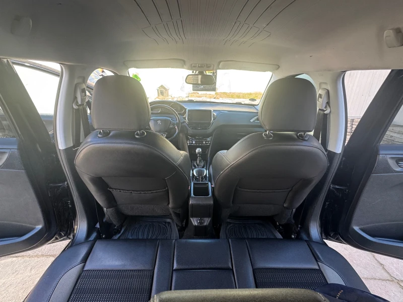 Peugeot 2008, снимка 9 - Автомобили и джипове - 53433468