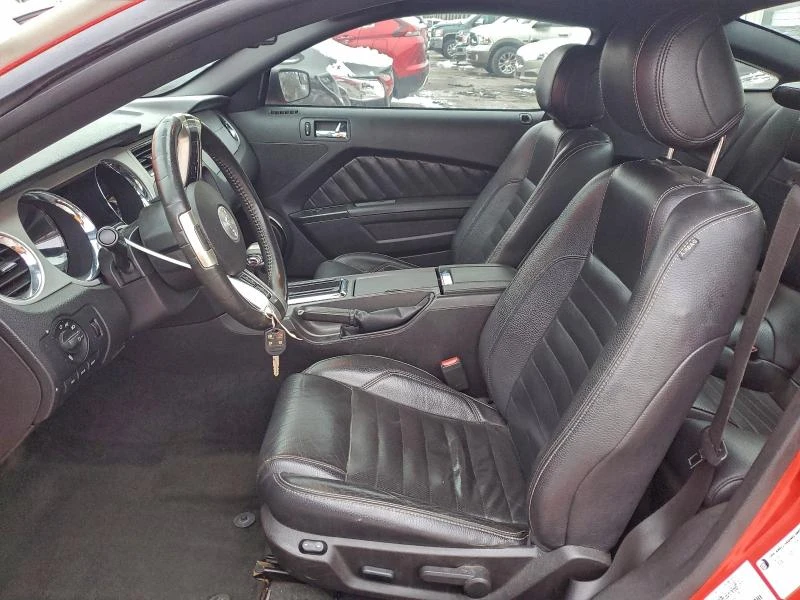 Ford Mustang 3.7L 6 Rear-wheel drive, снимка 11 - Автомобили и джипове - 53570816