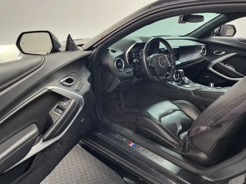 Chevrolet Camaro 6.2, снимка 10 - Автомобили и джипове - 53911908