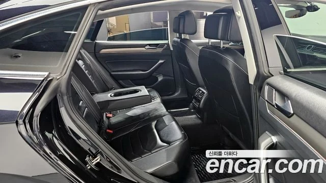VW Arteon, снимка 9 - Автомобили и джипове - 54109216