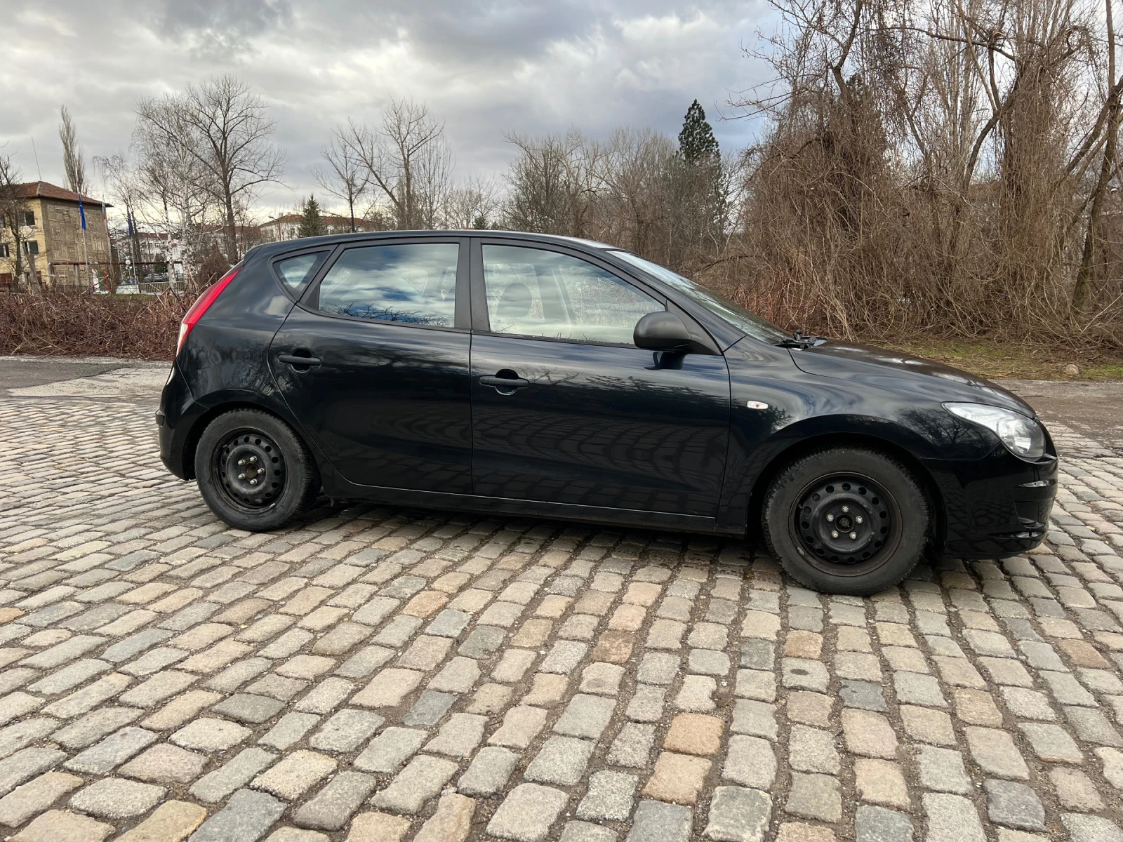 Hyundai I30 1.4i - изображение 6