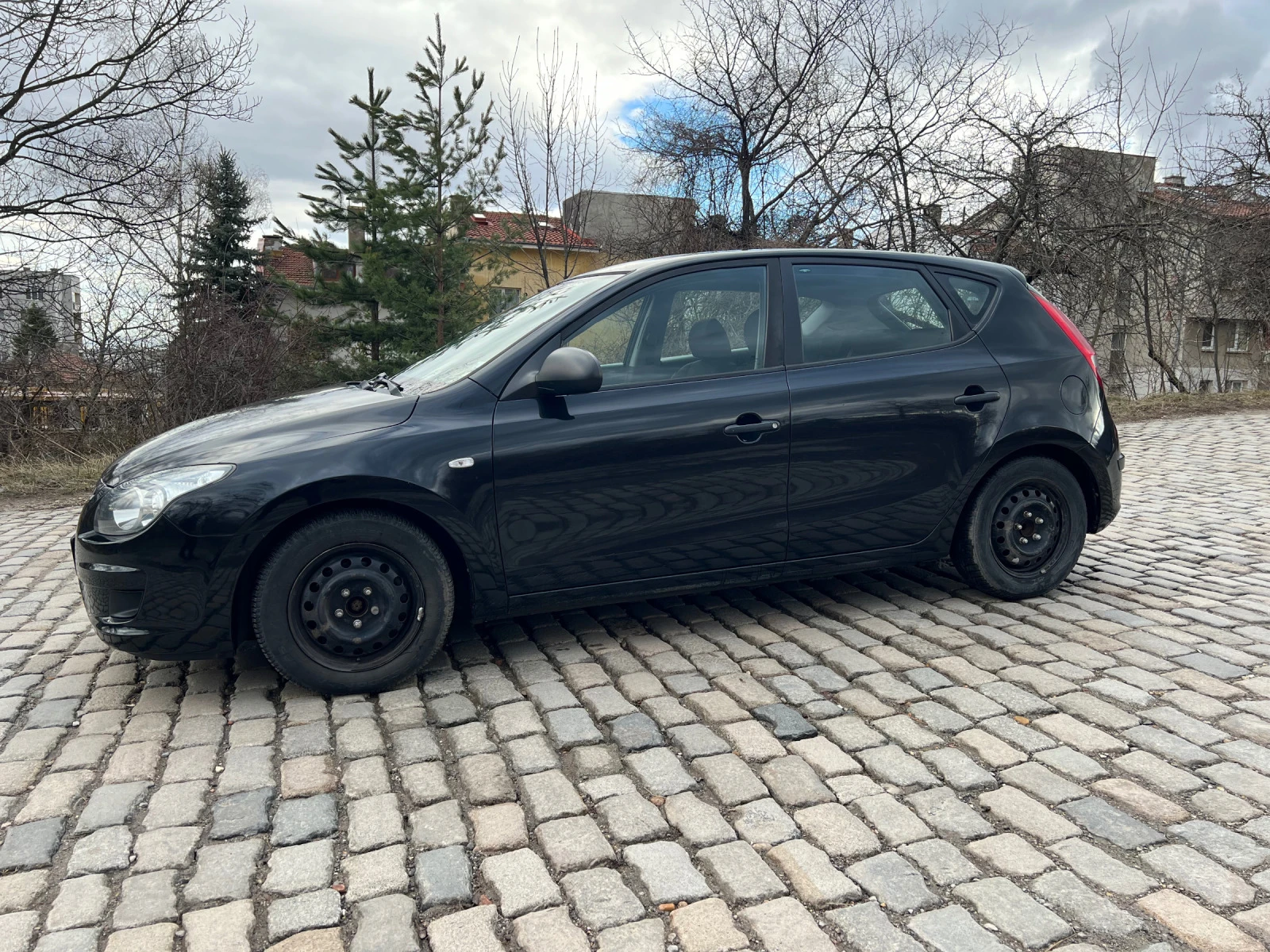 Hyundai I30 1.4i - изображение 4