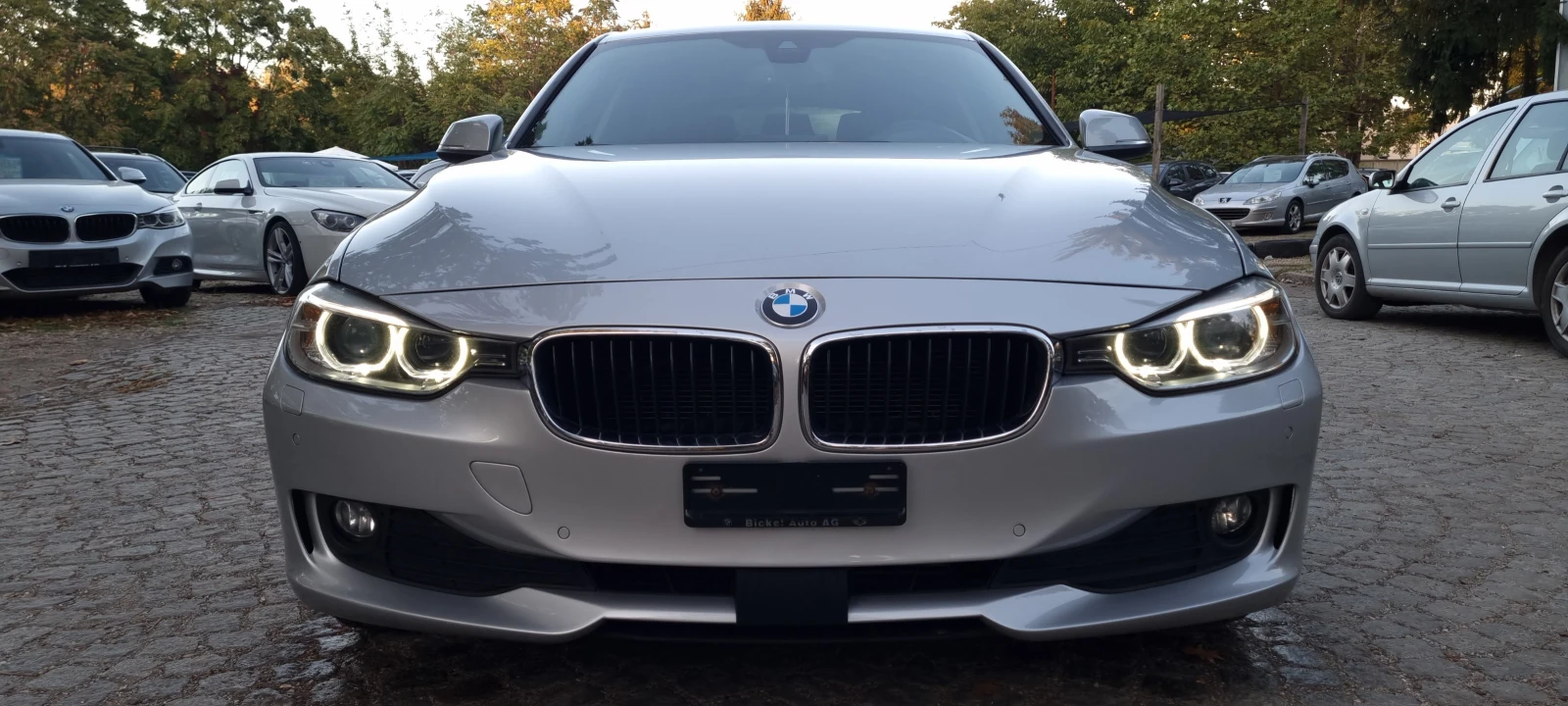 BMW 320 2.0d * Xdrive* * KEYLESS* * DISTRONIC* NAVI* SWISS - изображение 2