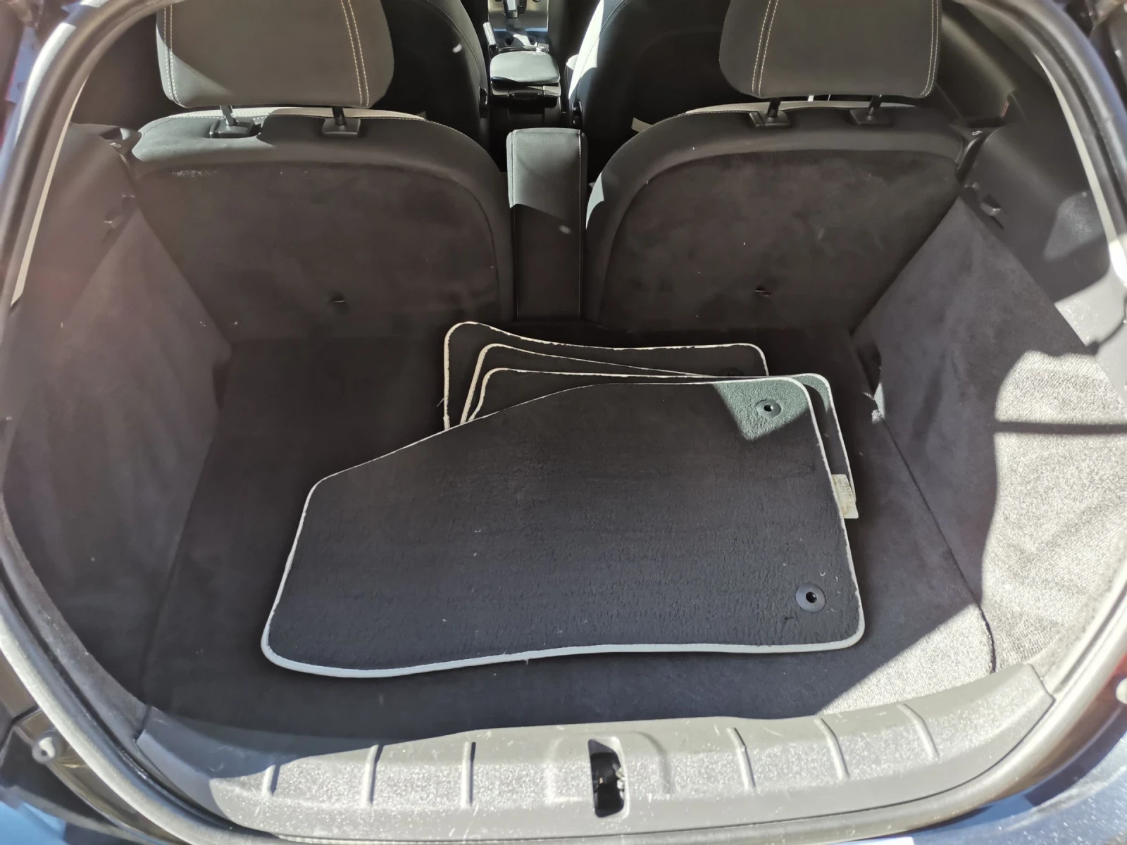 Volvo C30 2.0 R DESIGN SWISS | Mobile.bg — изображение 12