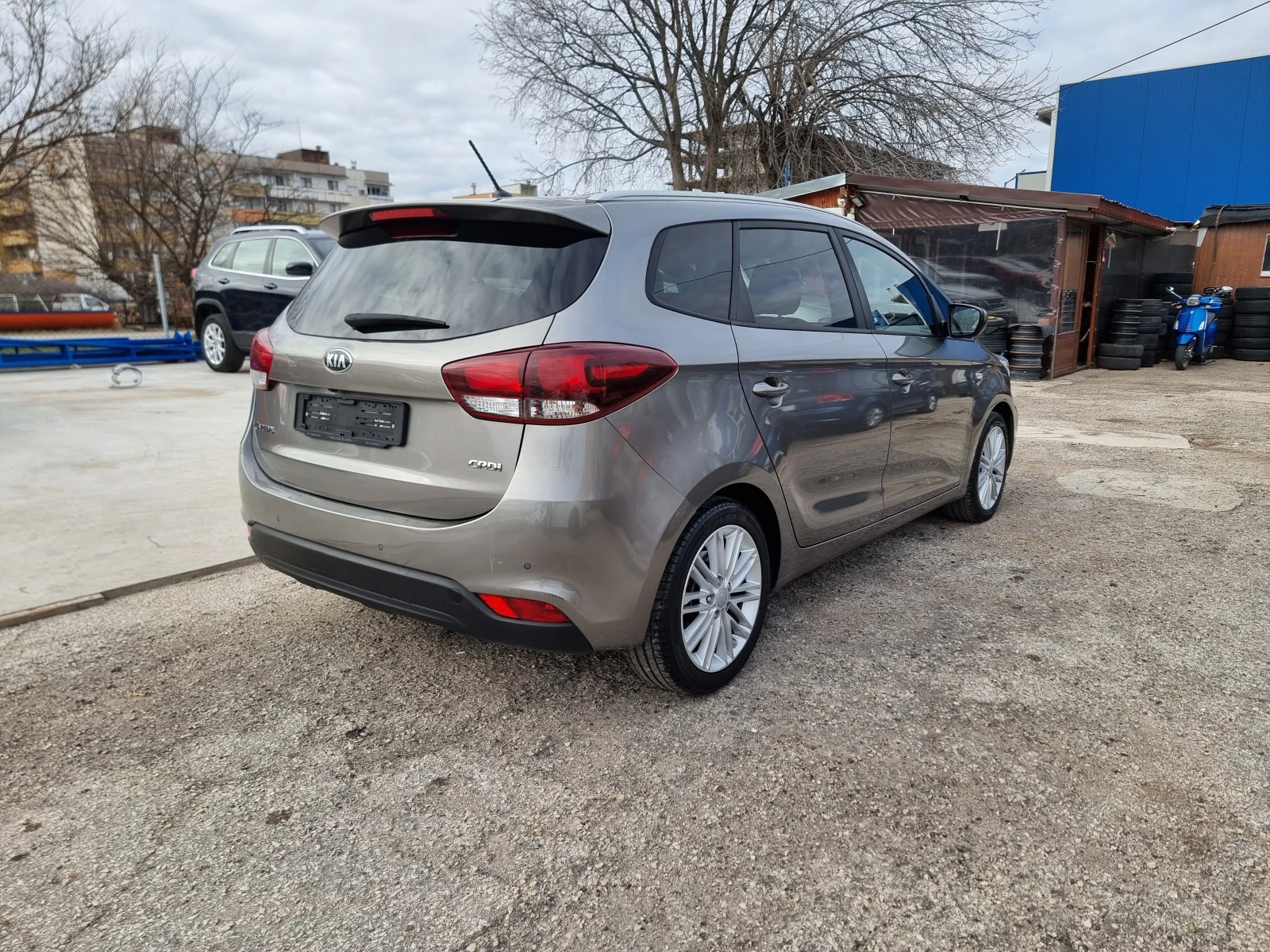 Kia Carens 1.7CRDI 16V FACE - изображение 7