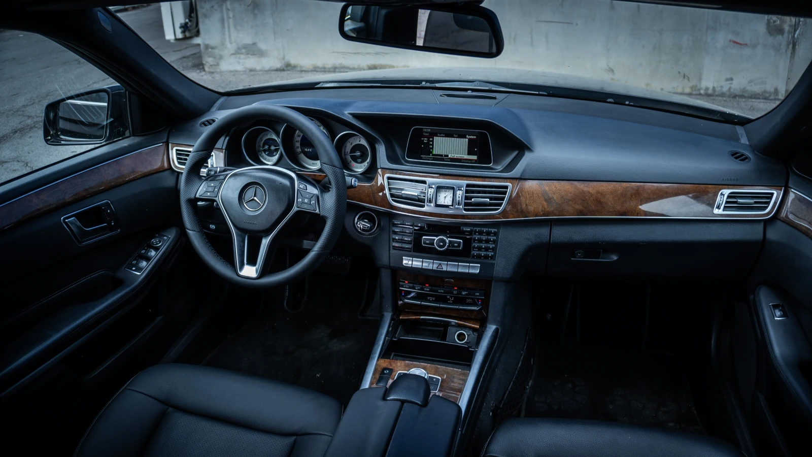 Mercedes-Benz E 200 NAVI / Automat / Leather / Parktronic | Mobile.bg — изображение 14