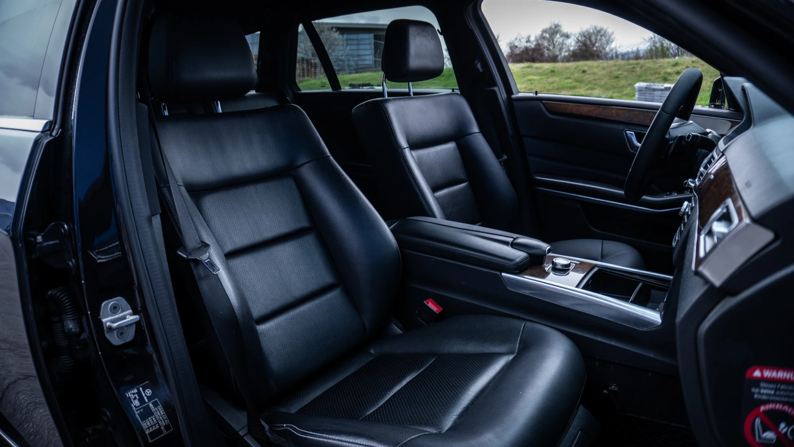 Mercedes-Benz E 200 NAVI / Automat / Leather / Parktronic | Mobile.bg — изображение 12