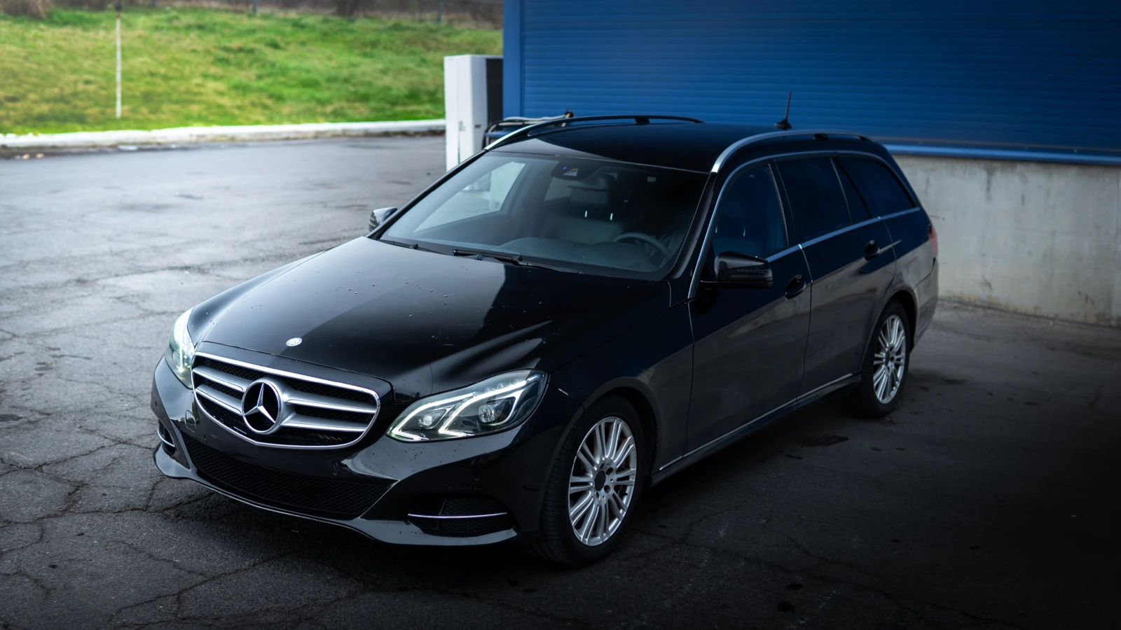 Mercedes-Benz E 200 NAVI / Automat / Leather / Parktronic - изображение 4